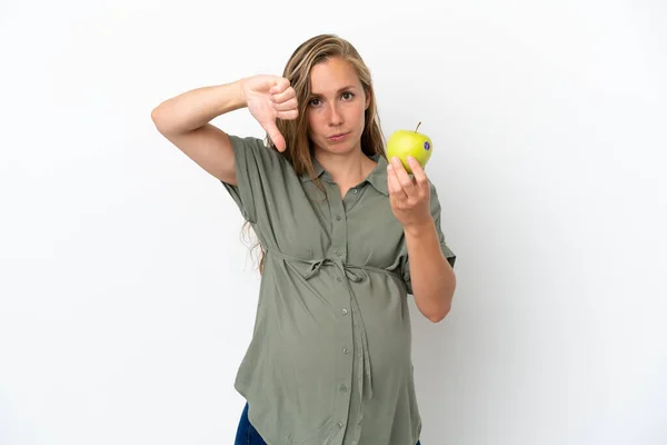 Junge Kaukasische Frau Isoliert Auf Weißem Hintergrund Schwanger Und Hält — Stockfoto