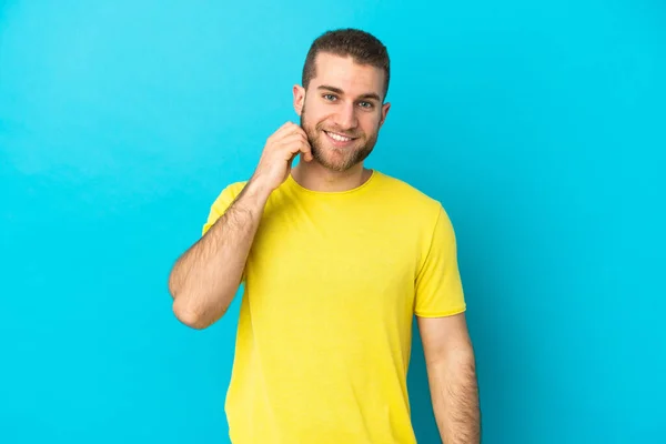 Young Handsome Caucasian Man Isolated Blue Background Laughing — Stock Photo, Image