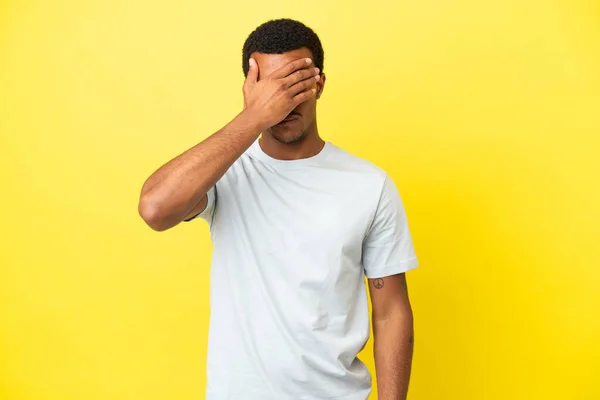 African American Handsome Man Isolated Yellow Background Headache — Stock Photo, Image