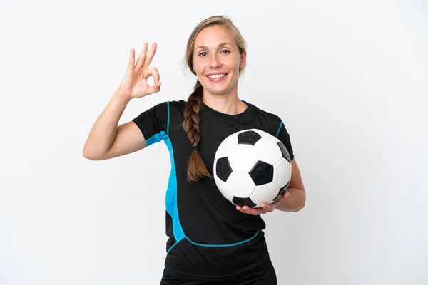 Młody Piłkarz Kobieta Izolowane Białym Tle Pokazując Znak Palcami — Zdjęcie stockowe