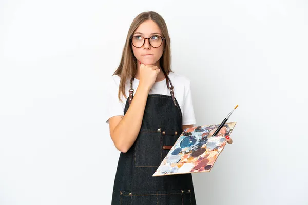 Młody Artysta Litewski Kobieta Trzyma Paletę Odizolowanych Białym Tle Mając — Zdjęcie stockowe