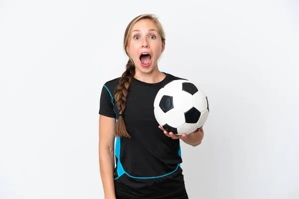 Mladý Fotbalista Žena Izolované Bílém Pozadí Překvapivým Výrazem Obličeje — Stock fotografie