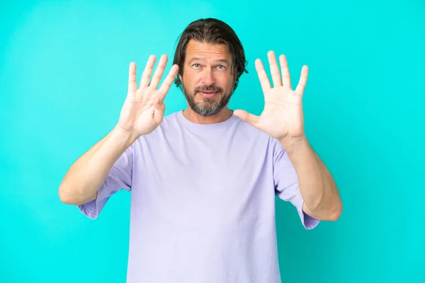 Senior Dutch Man Isolated Blue Background Counting Nine Fingers — Stock Photo, Image