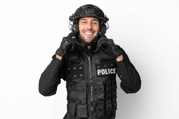 Swat Blanke Man Geïsoleerd Witte Achtergrond Glimlachen Met Een Vrolijke — Stockfoto