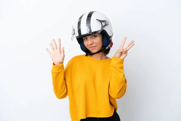 Vrouw Met Een Motor Helm Tellen Acht Met Vingers — Stockfoto