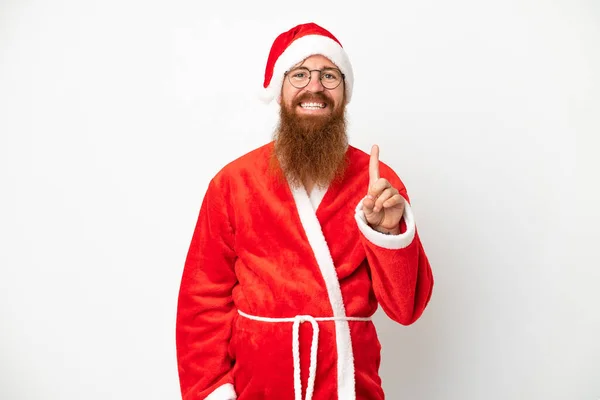 Hombre Rojizo Disfrazado Santa Claus Aislado Sobre Blanco Mostrando Levantando —  Fotos de Stock