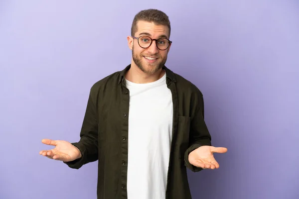 Young Handsome Caucasian Man Isolated Purple Background Happy Smiling — Stock Photo, Image