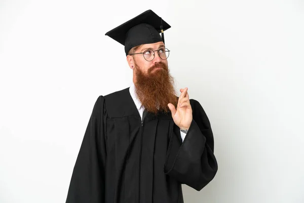 Jovem Universitário Graduado Homem Avermelhado Isolado Fundo Branco Com Dedos — Fotografia de Stock