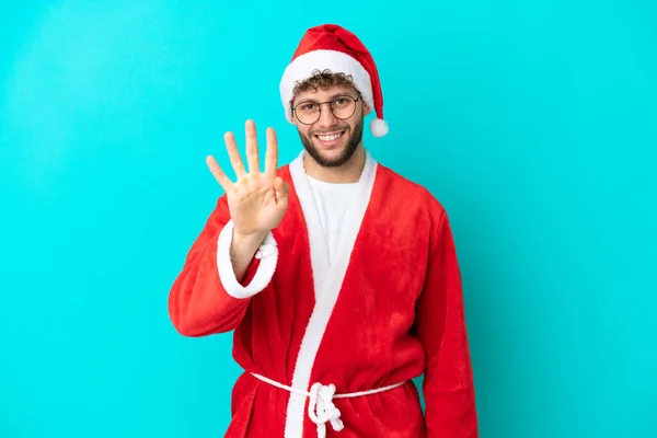 Joven Disfrazado Santa Claus Aislado Sobre Fondo Azul Feliz Contando — Foto de Stock