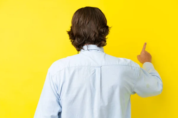 Hombre Holandés Telemarketer Que Trabaja Con Auricular Aislado Sobre Fondo —  Fotos de Stock