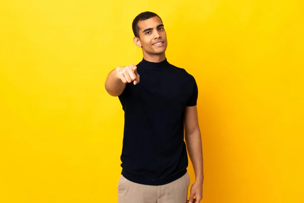 African American Man Isolated Background Pointing Front Happy Expression — 图库照片