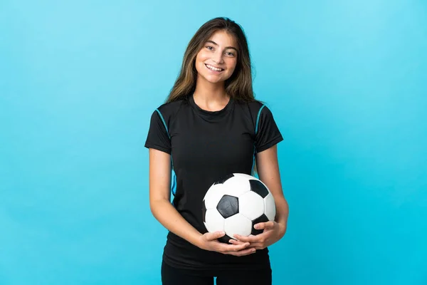 Giovane Calciatrice Donna Isolata Sfondo Blu Posa Con Braccia All — Foto Stock