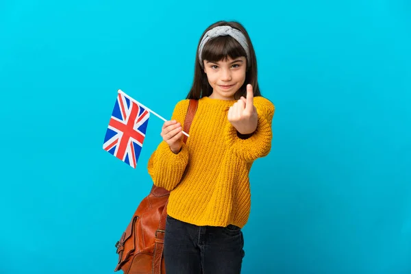 Маленька Дівчинка Яка Вивчає Англійську Синьому Фоні Робить Жест — стокове фото