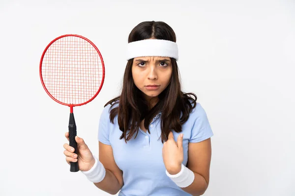 Joven Jugador Bádminton Mujer Sobre Fondo Blanco Aislado Apuntando Uno — Foto de Stock