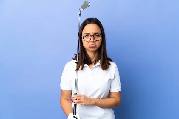 Young Golfer Woman Isolated Colorful Background Keeps Palm Together Person — Stock Photo, Image