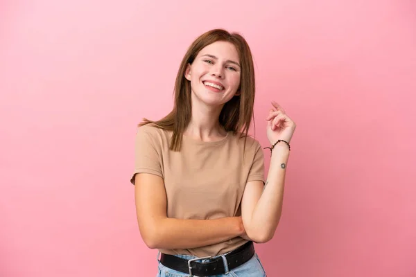 Młoda Angielka Odizolowana Różowym Tle Śmiejąc Się — Zdjęcie stockowe