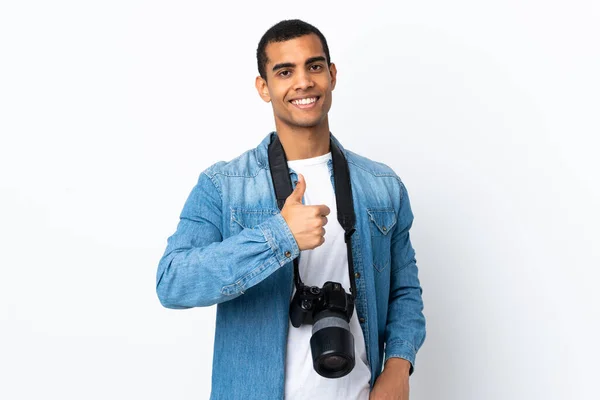 Jovem Fotógrafo Afro Americano Homem Sobre Fundo Branco Isolado Dando — Fotografia de Stock