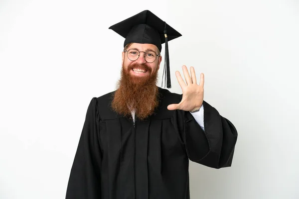 年轻的大学毕业生 红发苍苍的男人 背景为白色 手指头数到五 — 图库照片