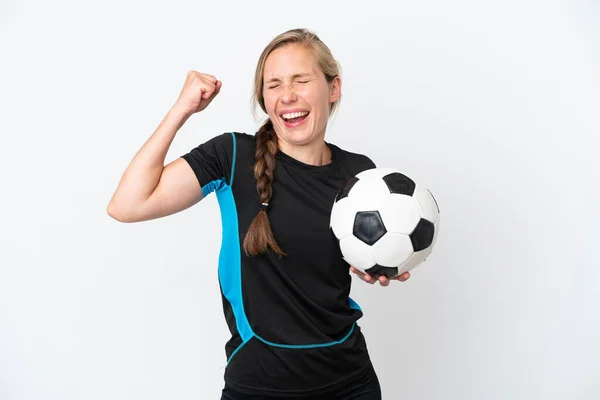 Mladý Fotbalista Žena Izolované Bílém Pozadí Slaví Vítězství — Stock fotografie