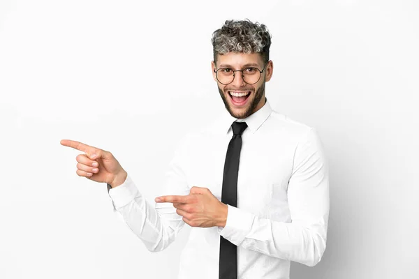 Zakelijke Blanke Man Geïsoleerd Witte Achtergrond Verrast Wijzen Kant — Stockfoto