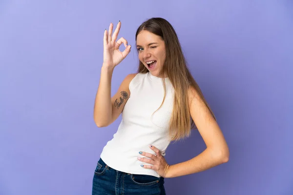 Young Lithuanian Woman Isolated Purple Background Showing Sign Fingers — Stockfoto