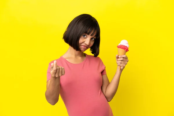 Pregnant Woman Holding Cornet Ice Cream Isolated Yellow Background Making — Foto Stock