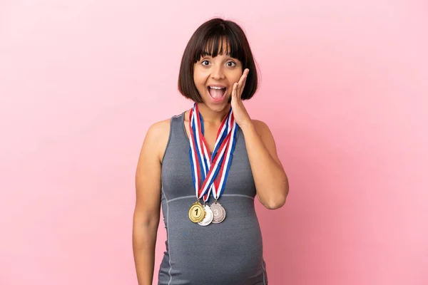 Pregnant Mixed Race Woman Medals Isolated Pink Background Surprise Shocked — Stock Photo, Image