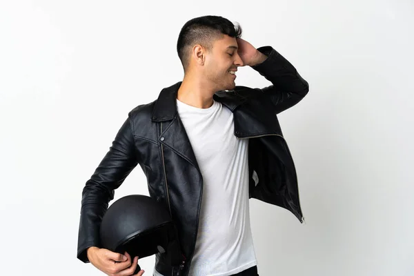 Hombre Con Casco Moto Aislado Sobre Fondo Blanco Sonriendo Mucho — Foto de Stock