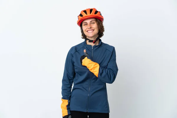 Молодая Английская Велосипедистка Изолированная Белом Фоне Подает Большой Палец Вверх — стоковое фото