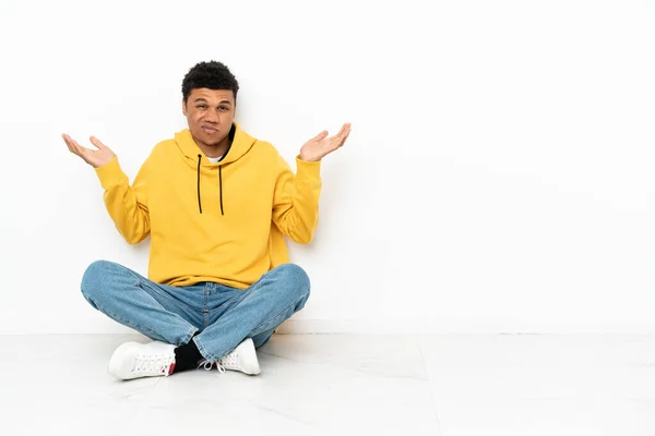 Young African American Man Sitting Floor Isolated White Background Having — Foto Stock