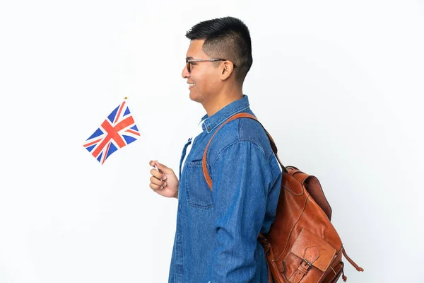 Junge Ecuadorianerin Mit Einer Britischen Flagge Auf Weißem Hintergrund — Stockfoto