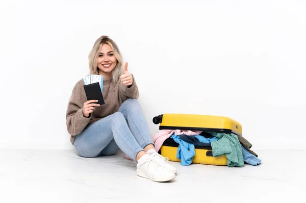 Teenager Blonde Girl Suitcase Full Clothes Sitting Floor Thumbs Because — Foto Stock
