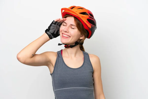 Genç Bisikletçi Ngiliz Kadın Beyaz Arka Planda Izole Edilmiş Gülümsüyor — Stok fotoğraf