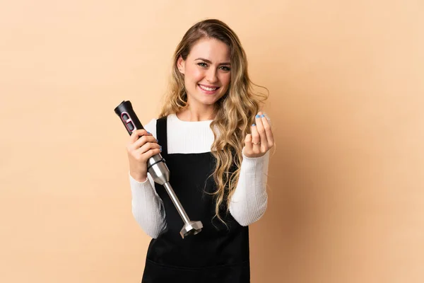 Young Brazilian Woman Using Hand Blender Isolated Beige Background Making — Foto de Stock