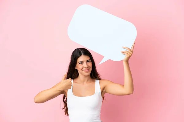 Young Caucasian Woman Isolated Pink Background Holding Empty Speech Bubble — Stock Photo, Image