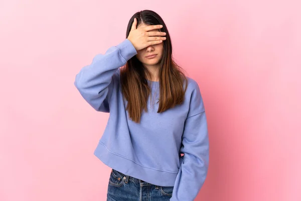 Young Caucasian Woman Isolated Pink Background Covering Eyes Hands Want — Stock Photo, Image