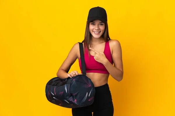 Teenager Sport Girl Sport Bag Pointing Side Present Product — Φωτογραφία Αρχείου
