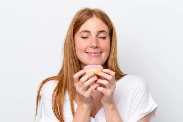 Young Redhead Woman Isolated White Background Holding Donut — Stock Photo, Image