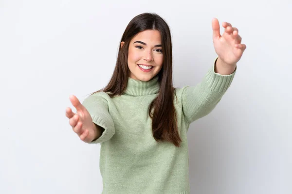 Jovem Brasileira Isolada Sobre Fundo Branco Apresentando Convidando Para Vir — Fotografia de Stock