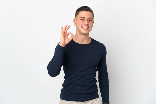 Молодой Кавказский Мужчина Изолирован Белом Фоне Показывая Знак Пальцами — стоковое фото
