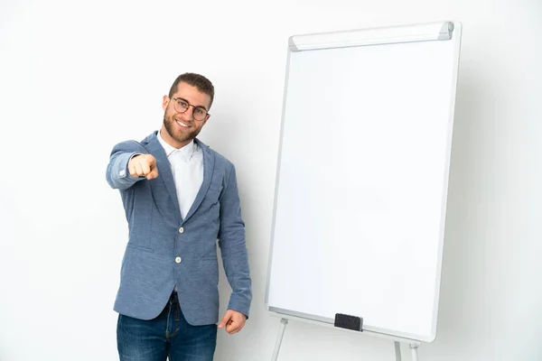 Jonge Zakenvrouw Het Geven Van Een Presentatie Witte Boord Geïsoleerd — Stockfoto