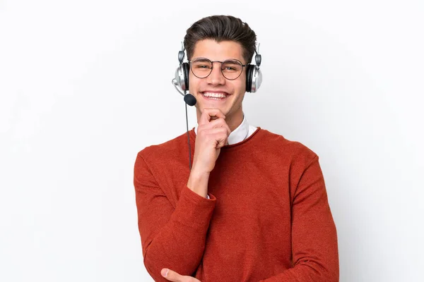 Télévendeur Caucasien Homme Travaillant Avec Casque Isolé Sur Fond Blanc — Photo