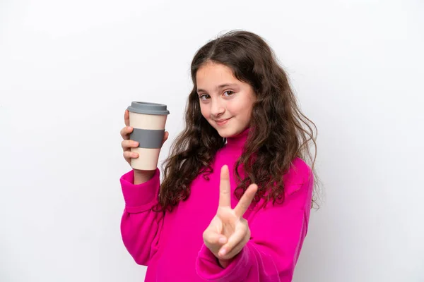 Malá Kavkazská Dívka Drží Odnést Kávu Izolované Bílém Pozadí Úsměvem — Stock fotografie