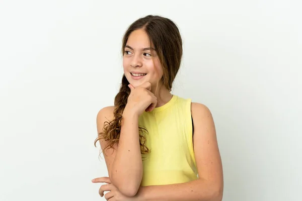 Malá Kavkazská Dívka Izolované Bílém Pozadí Hledá Straně — Stock fotografie