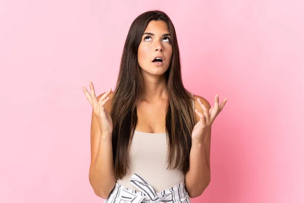 Young Brazilian Woman Isolated Pink Background Stressed Overwhelmed — Stock Photo, Image