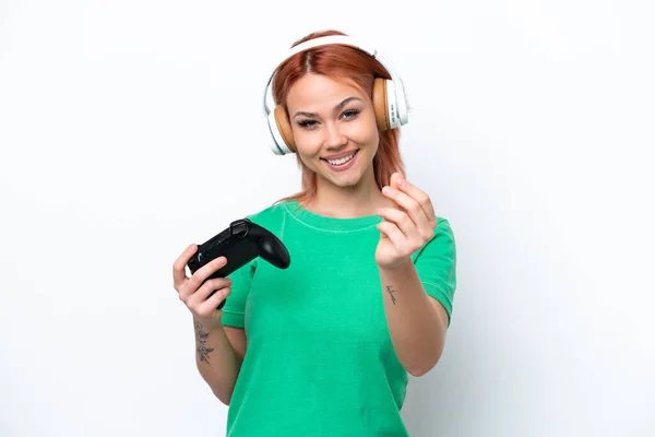 Jovem Russa Brincando Com Controlador Videogame Isolado Fundo Branco Fazendo — Fotografia de Stock