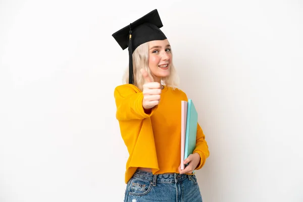 Ung Universitet Kaukasisk Kvinna Examen Isolerad Vit Bakgrund Med Tummen — Stockfoto