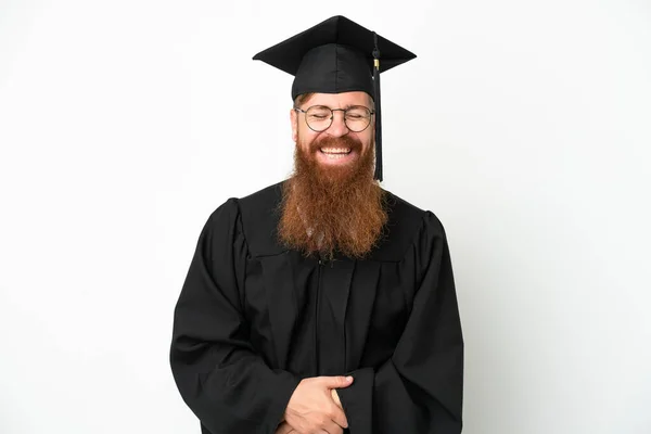 Jonge Universiteit Afgestudeerde Roodachtige Man Geïsoleerd Witte Achtergrond Glimlachen Veel — Stockfoto