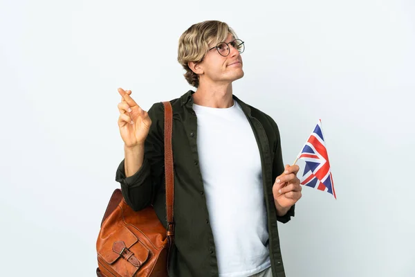 Ung Engelsk Kvinna Som Håller Brittisk Flagga Med Fingrar Kors — Stockfoto