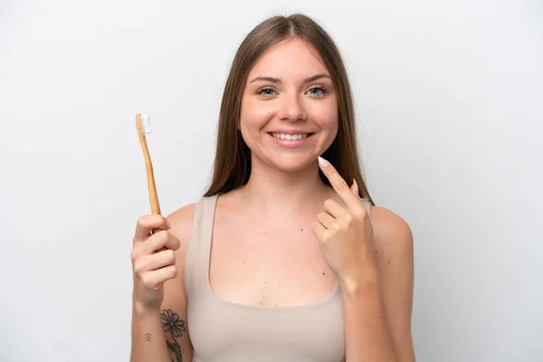 Νεαρή Λιθουανή Γυναίκα Απομονωμένη Λευκό Φόντο Οδοντόβουρτσα Και Χαρούμενη Έκφραση — Φωτογραφία Αρχείου